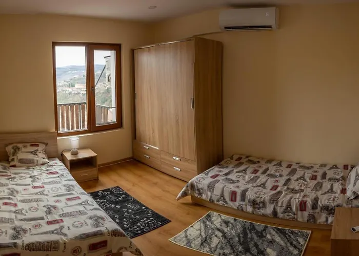 Viki * Veliko Tarnovo